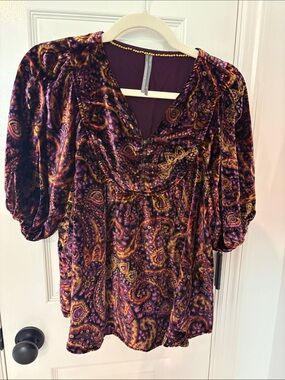 Anthropologie Velvet Paisley Puff-Sleeve Top in Purple and Gold